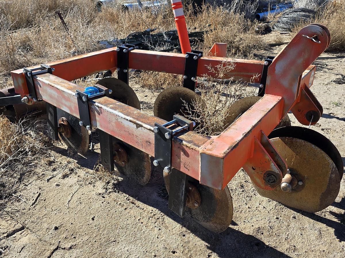 Used Pivot Track Filler