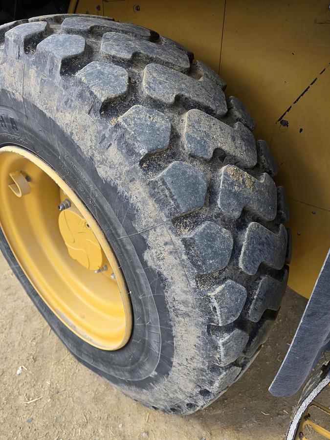 Used 2023 Caterpillar 910 Wheel Loader ** Going to Auction **