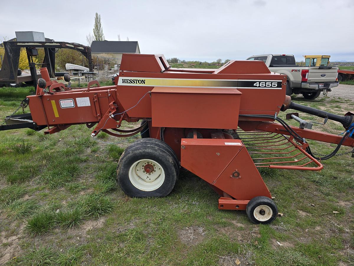 Used 2003 Hesston 4655 Baler