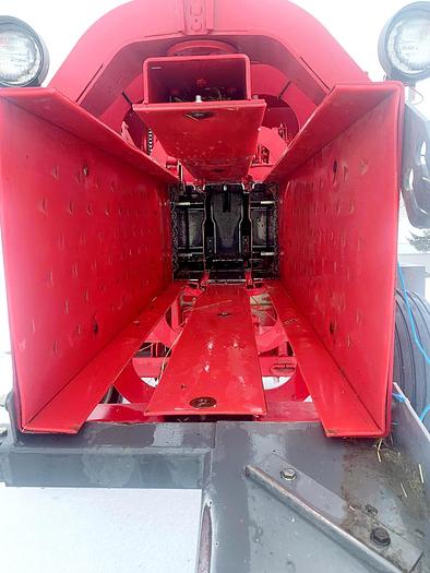 Used 2012 Massey Ferguson 1841 Baler ** Very Little Use **