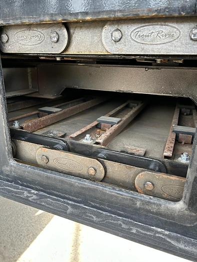 Used 2021 Trout River 37' Live Bottom / Belt Trailer ** Like New **