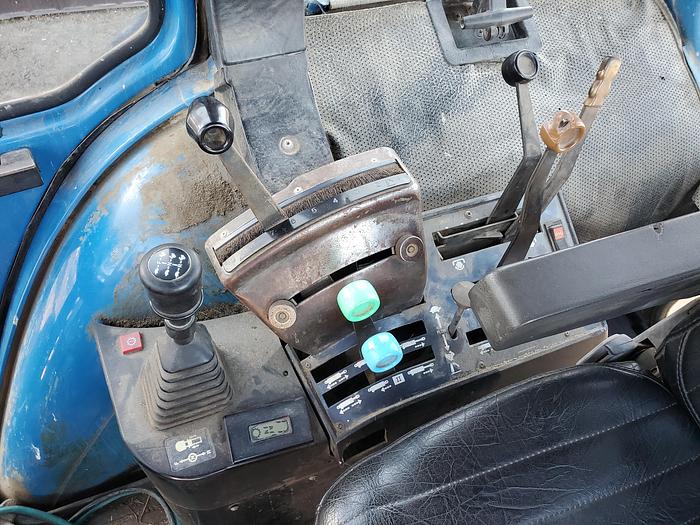 Used 1991 Ford 8830 Tractor w/ Loader