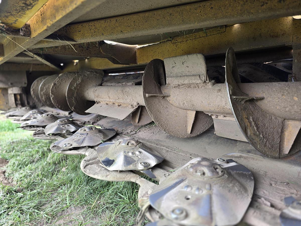 Used 16' New Holland H8080 Rotary Windrower w/ 730 hrs