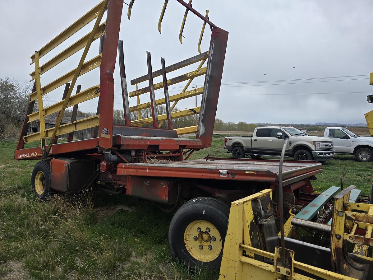 Used Parts - New Holland 1068 Balewagon