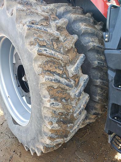 Used 2014 Case IH Magnum 250 CVT Tractor w/ 1900 hrs