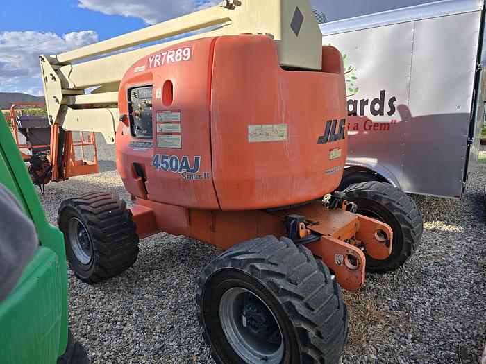 Used 2004 JLG 450AJ Articulating Boomlift