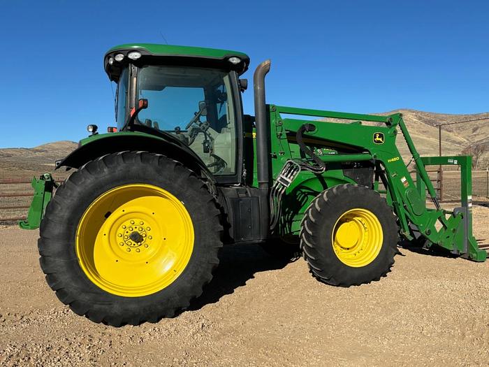 Used 2012 John Deere 7215R Tractor w/ Loader - 5000 hrs