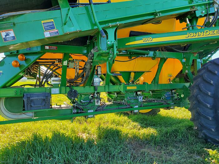 Used 2021 John Deere 730 / 1910 Air Drill