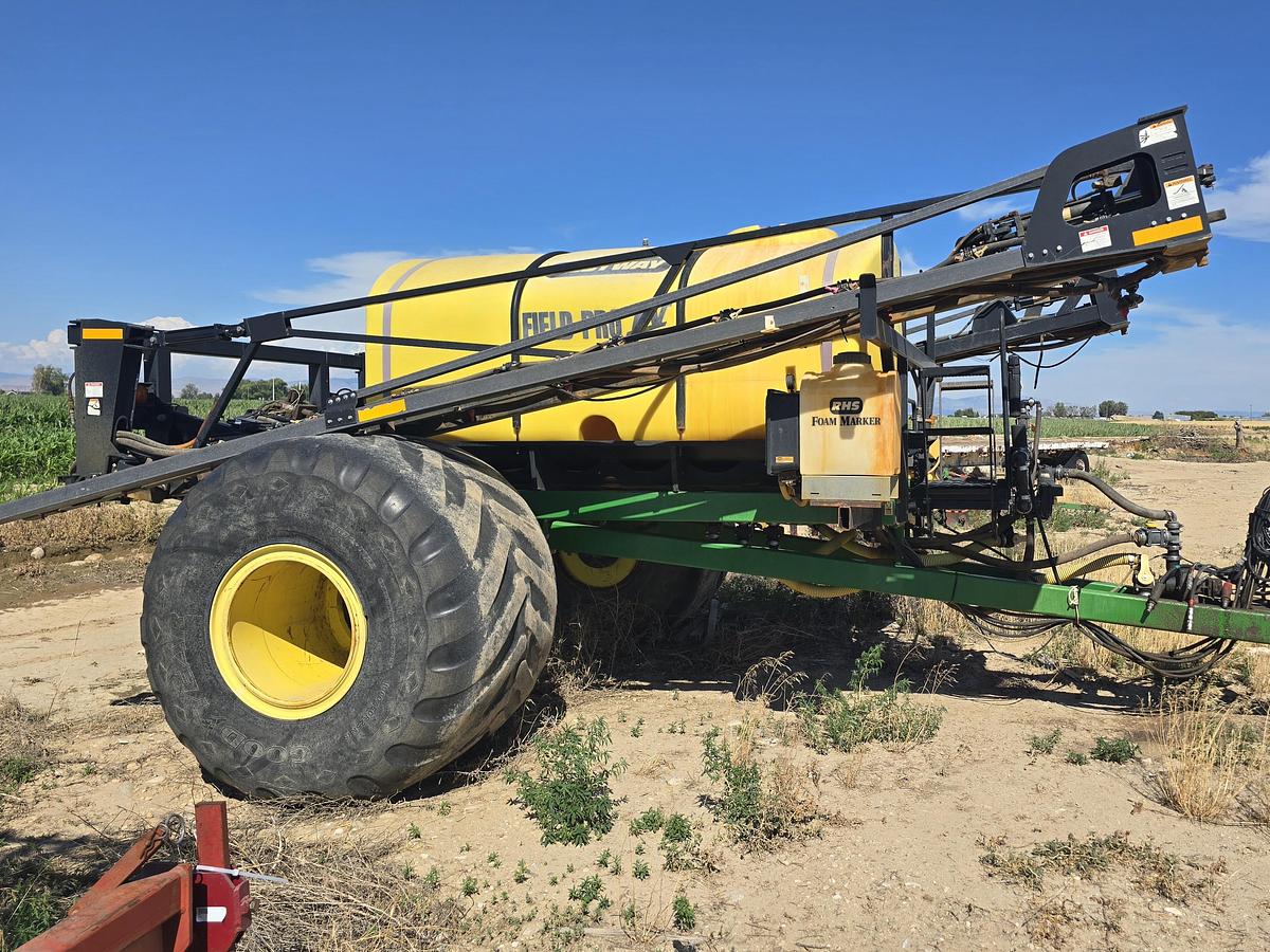 Used 80' BestWay 1000 Sprayer