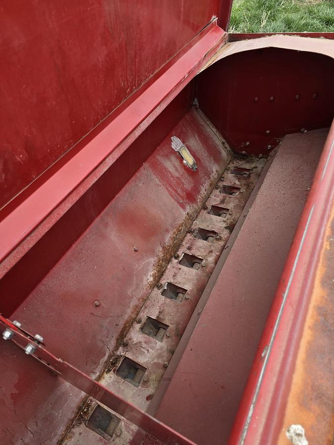 Used 12' Case 6200 Grain Drill w/ Small Seed - 6"