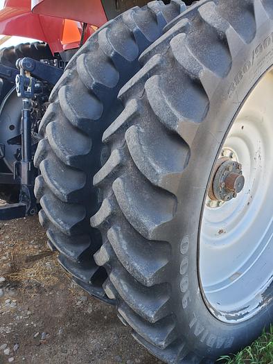 Used 2016 Case Magnum 250 Tractor w/ 3000 hrs