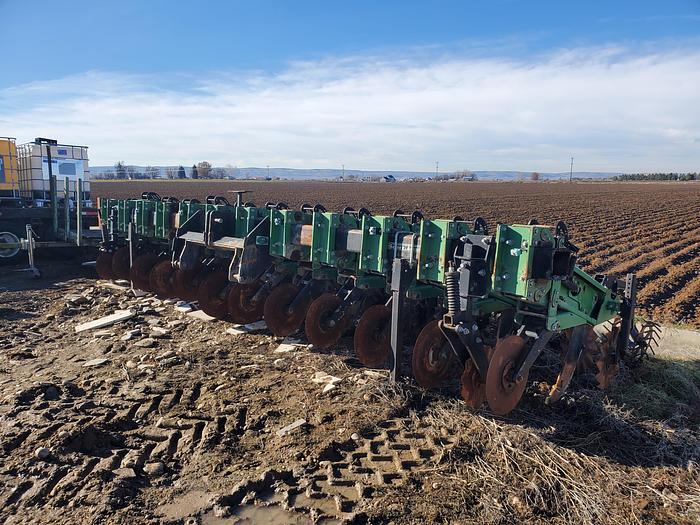 Used 12R22 Schlagel Strip-Till Machine