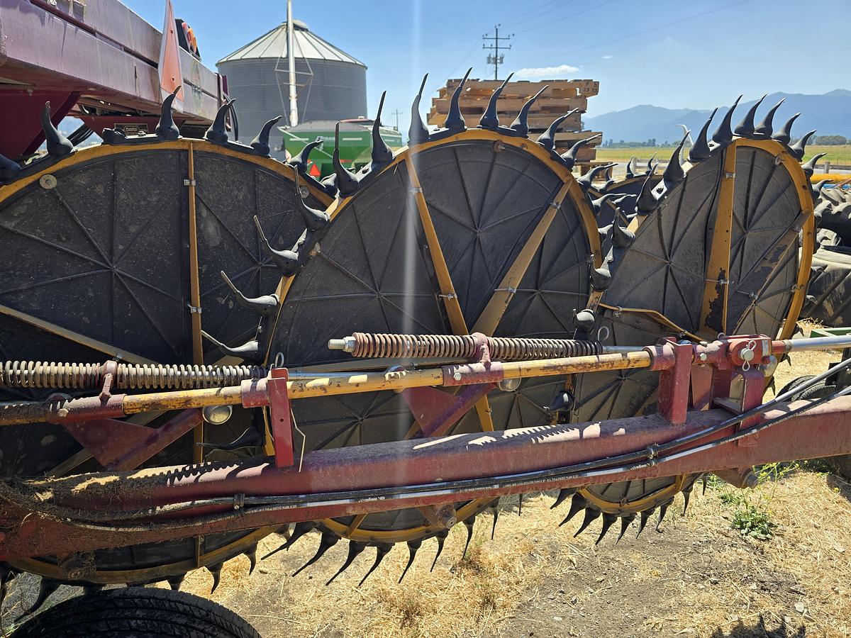 Used Darf 1017FDB Wheel Rake