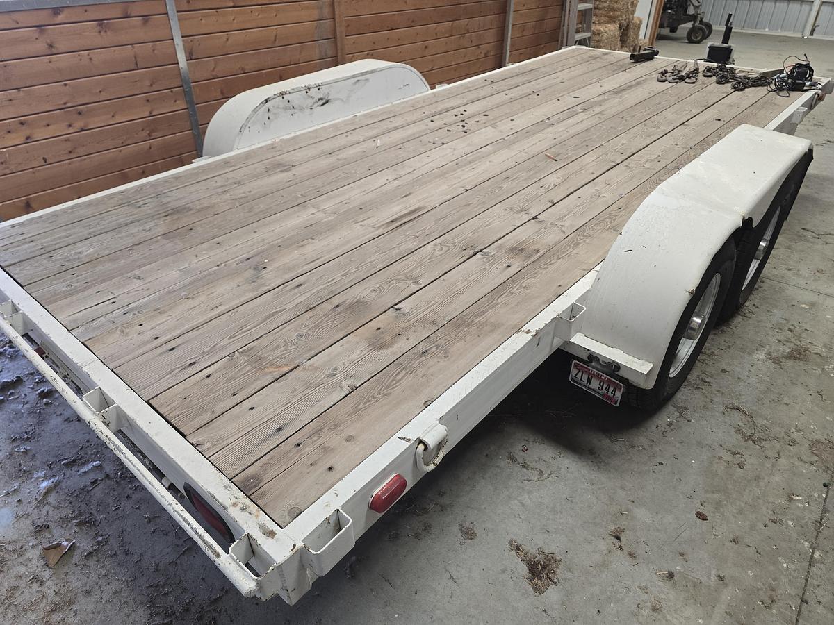 Used 2001 C&B 16' Flatbed Equipment Trailer