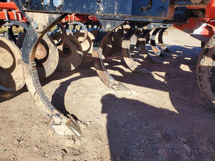 Used 2017 Kuhn 4855 Disk Ripper - 11 Shank