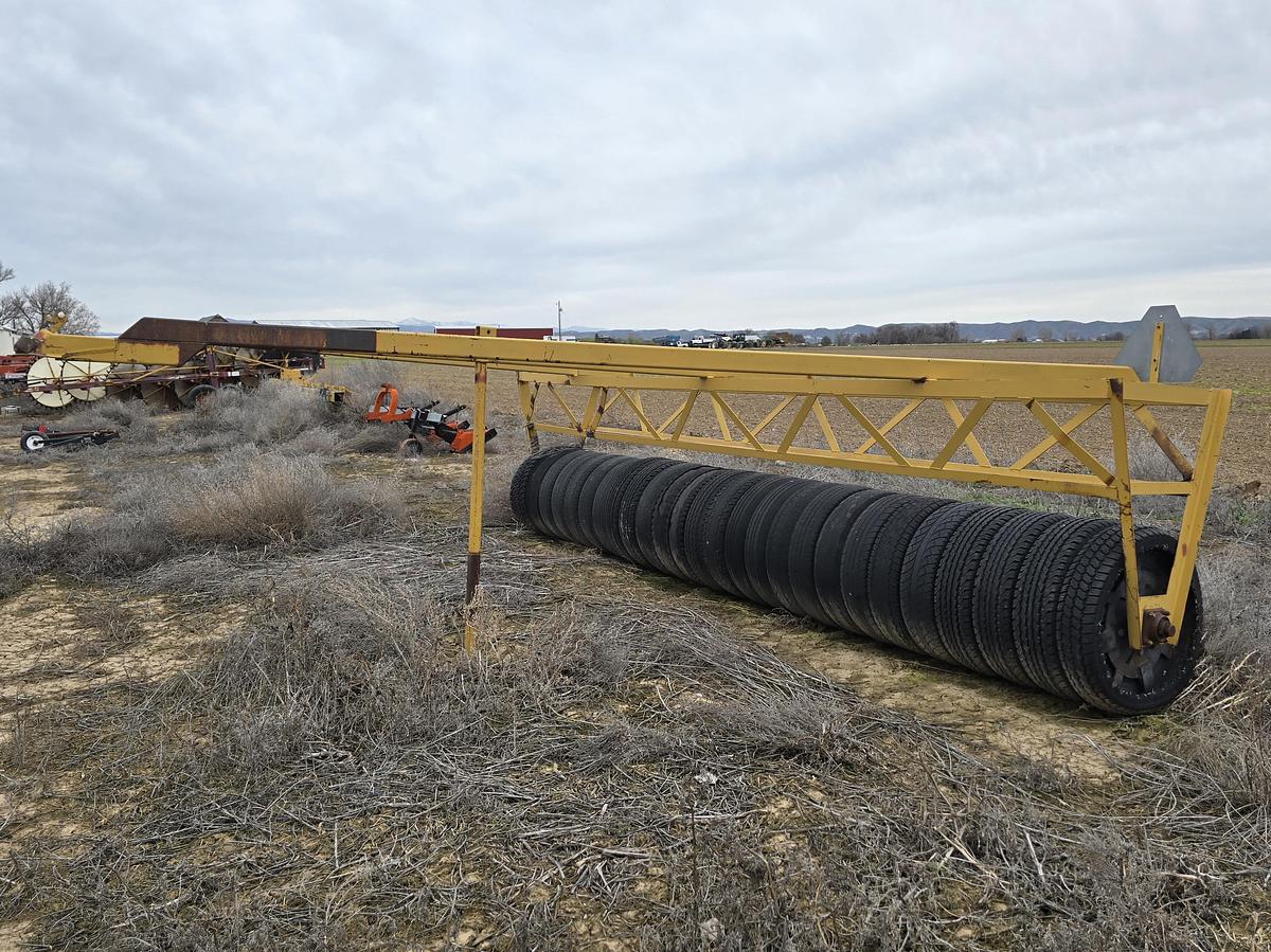 Used 17' Rubber Tire Roller