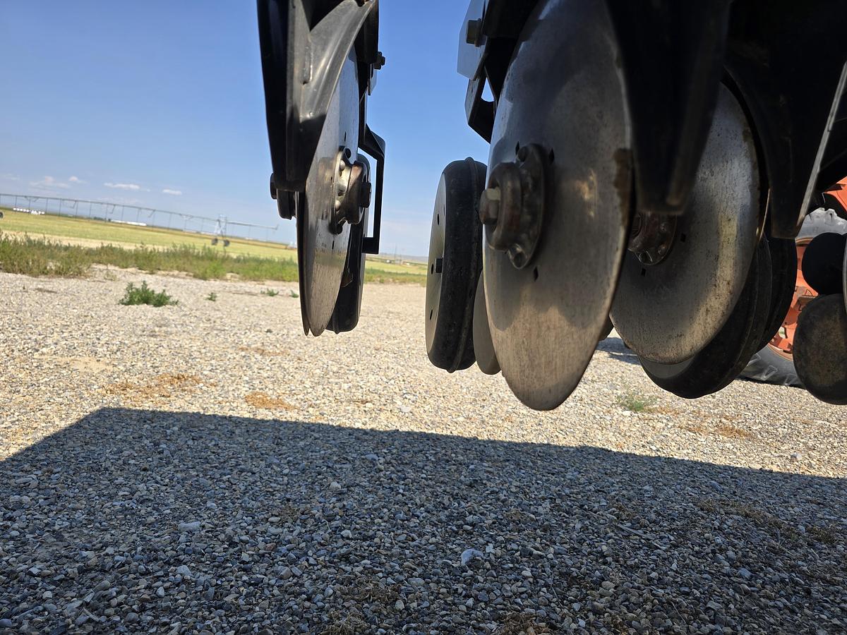 Used 40' Great Plains 3S-4000 Grain Drill