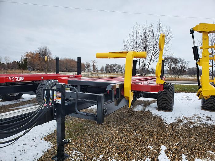 2024 Mil-Stak FS/2100 Bale Stacker + Feeder / Flaker