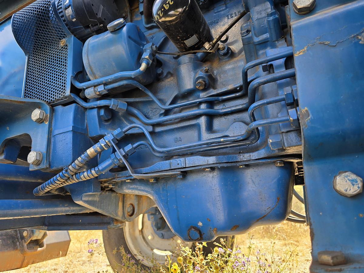 Used 1991 Ford 3930 Tractor w/ Loader w/ 4 Attachments ** 1100 original hrs **
