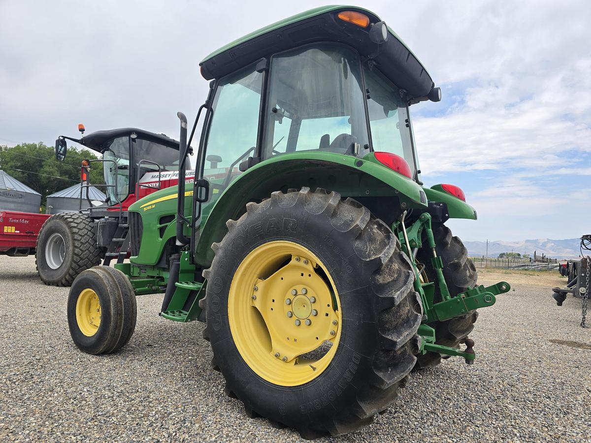 Used 2011 John Deere 5065M Tractor w/ 1400 hrs (Power Shuttle)
