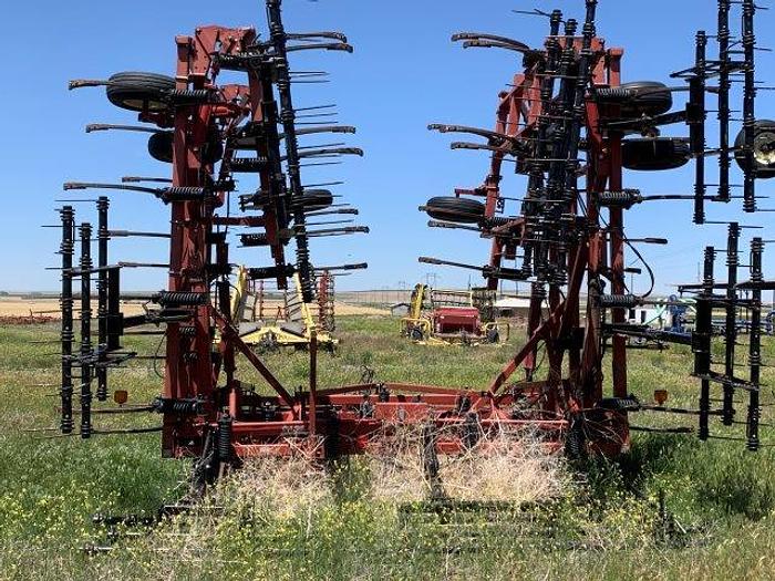 Used Case IH 5850 Chisel Plow 49ft.