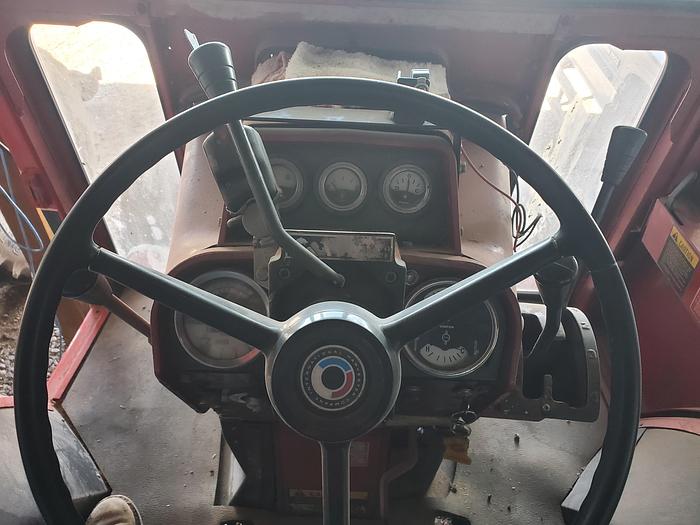 Used International 1066 Tractor w/ 6000 hrs