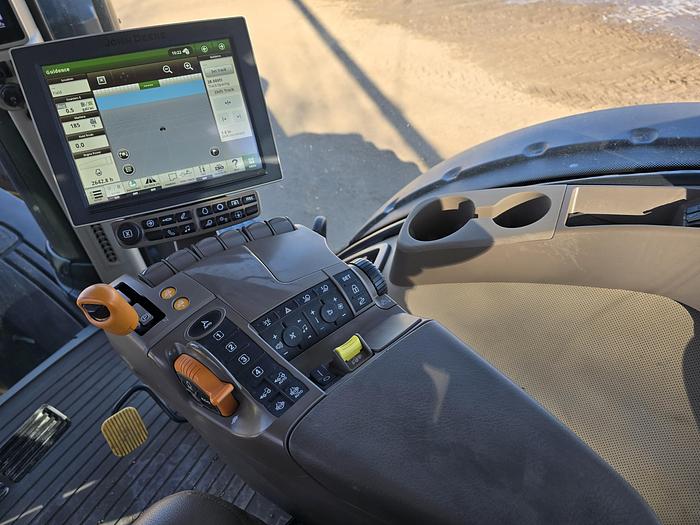 Used 2019 John Deere 8370R Tractor w/ Powershift + ILS