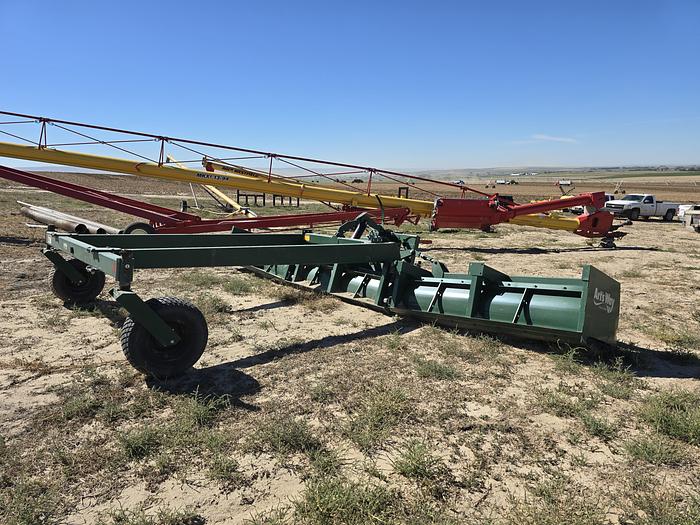 Used 2019 24' Artsway V2400 Land Plane