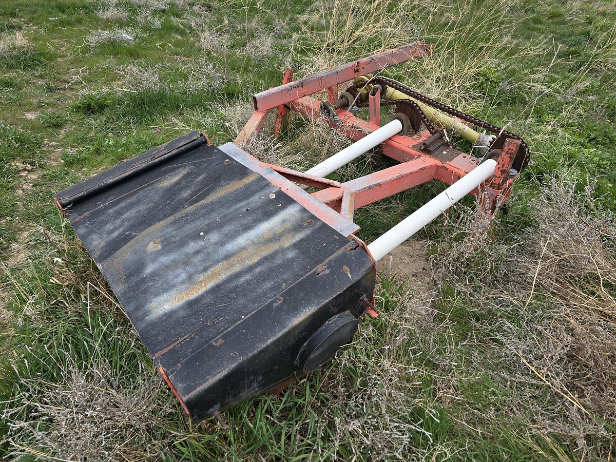 Used Milestone Pivot Track Closer