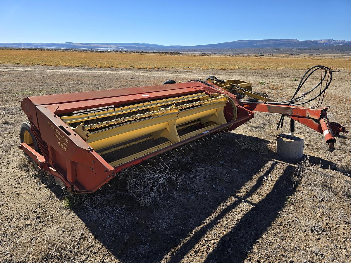 Used 9' New Holland 489 Windrower / Swather