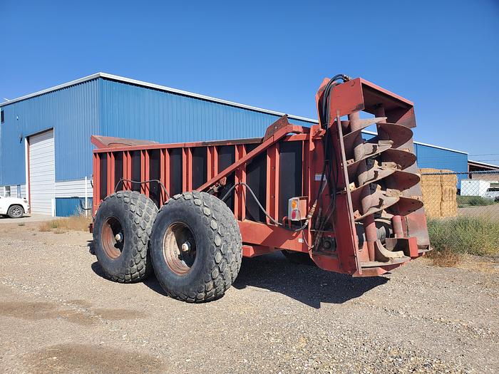 Used Roto-Mix 532-16 Manure Spreader