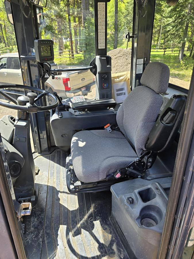 Used 2015 John Deere 544K Wheel Loader w/ 3600 hrs