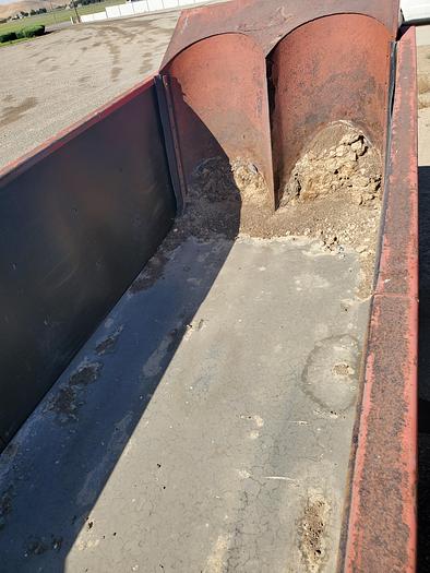 Used Roto-Mix 532-16 Manure Spreader