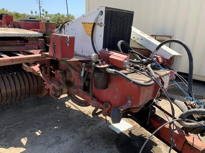 Used Freeman 370T 14X22 Chambered baler