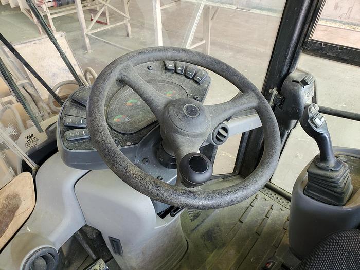 Used 2022 Caterpillar 910 Wheel Loader