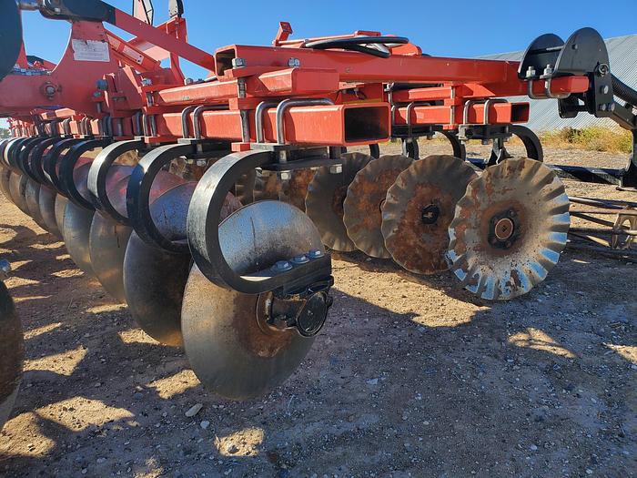 Used 2017 Kuhn 4855 Disk Ripper - 11 Shank