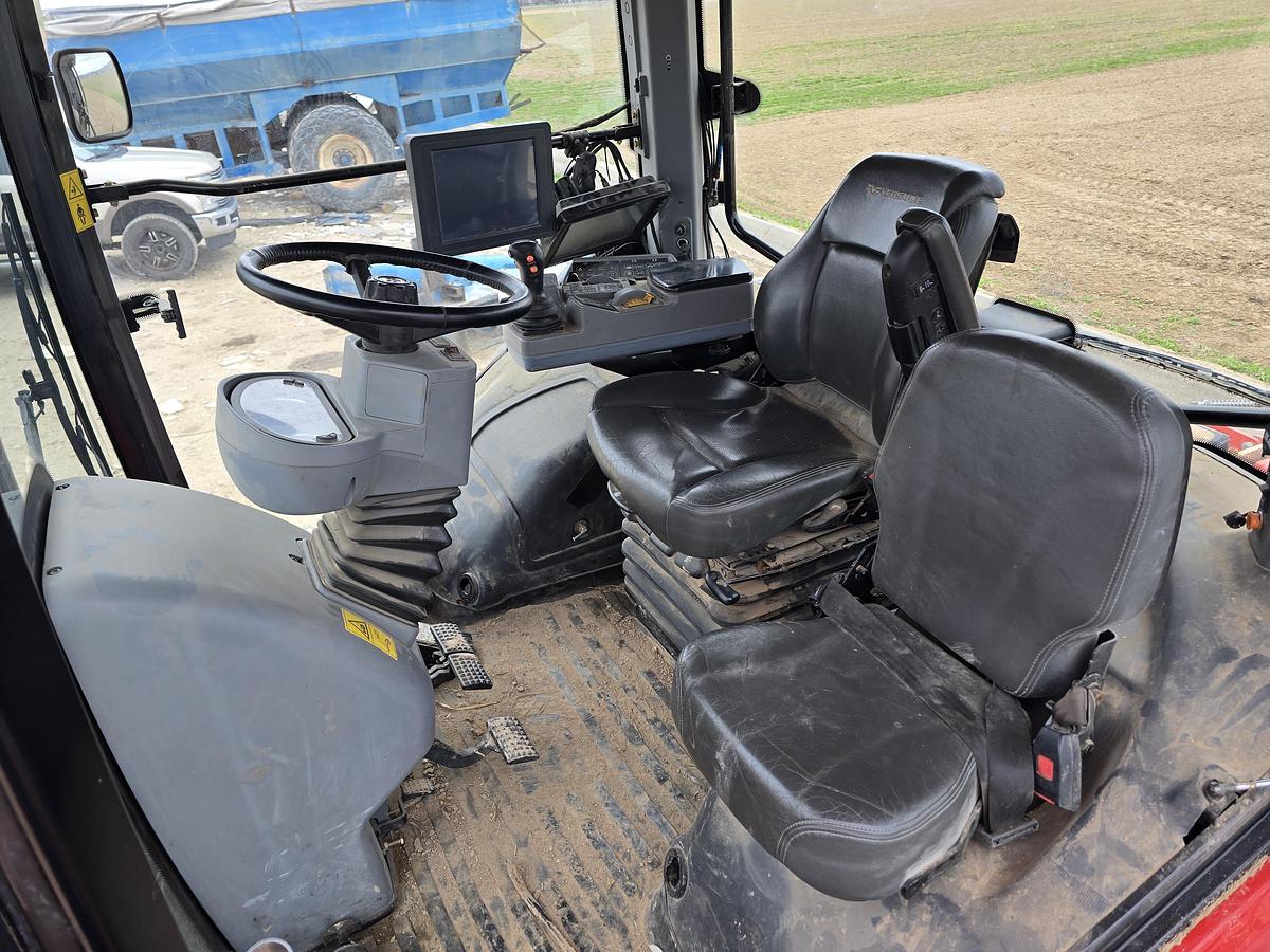 Used Versatile 335 Tractor w/ 2800 hrs