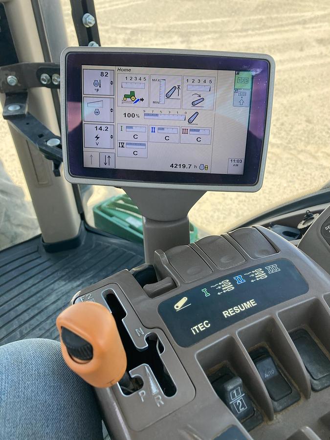Used 2011 John Deere 8270R Tractor w/ IVT - 4200 hrs
