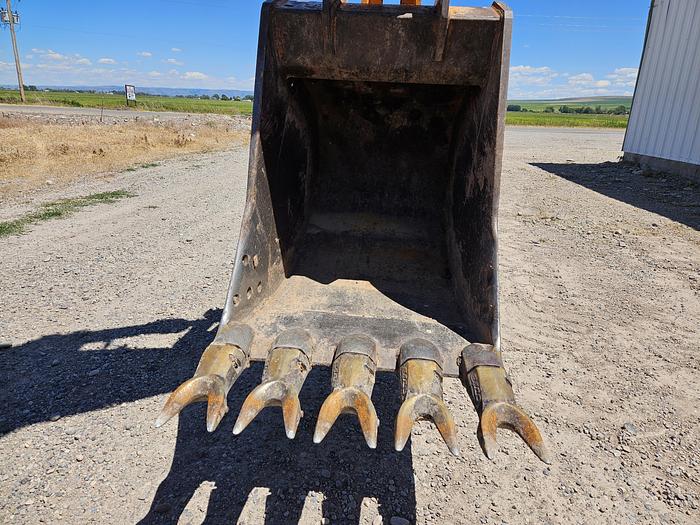 Used 2015 Case CX300D Excavator w/ 4200 hrs