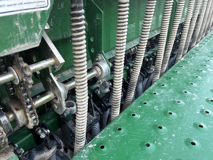 Used 2022 Great Plains 20' Grain Drill and No-Till Caddy ** 6" spacing**