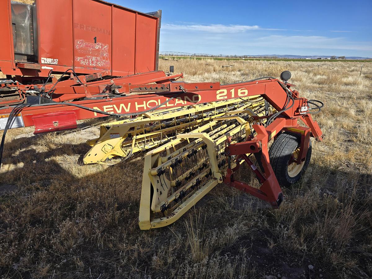 Used New Holland 216 Rake