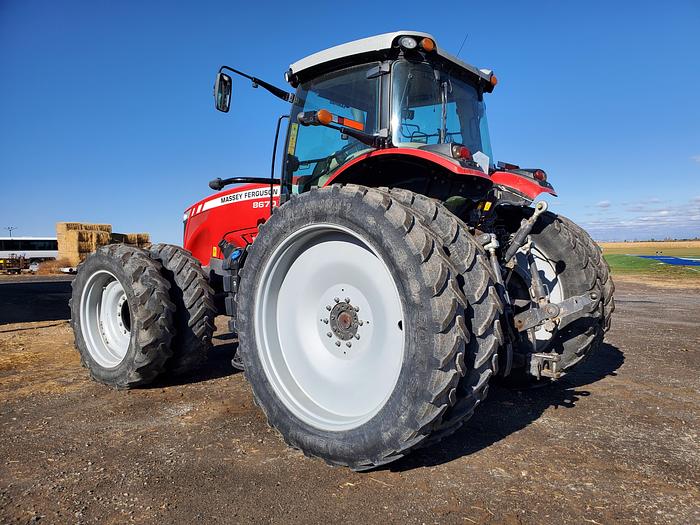 Used 2012 Massey Ferguson 8670 Tractor w/ CVT