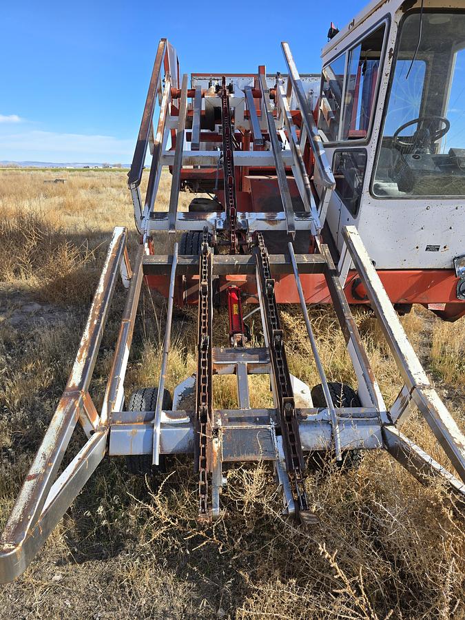 Used Freeman 5000 Bale Stacker