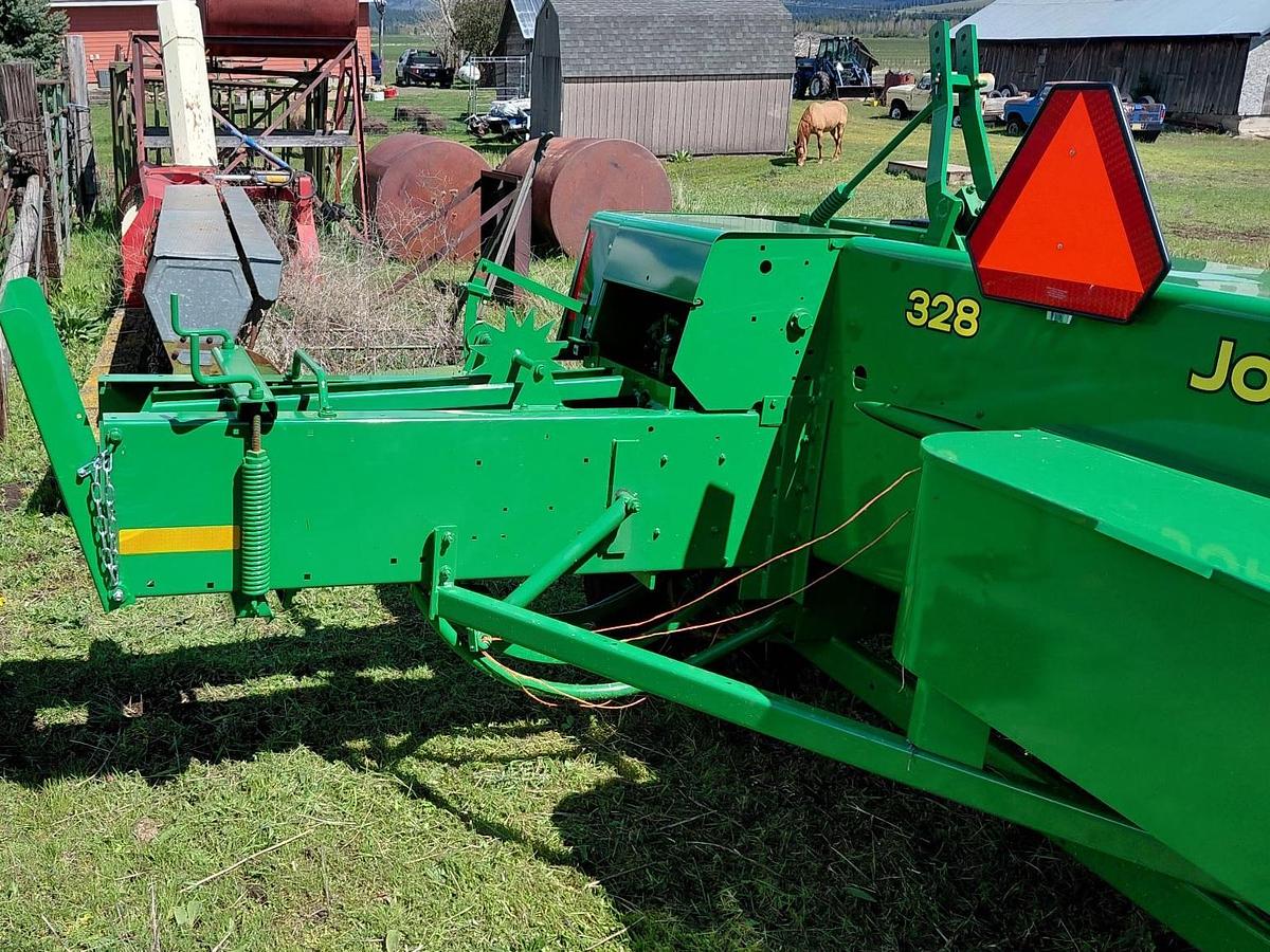 Used 2023 John Deere 328 Baler ** Like New **