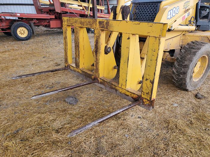 Used 2004 John Deere 410G Backhoe w/ Bale Fork + Bucket
