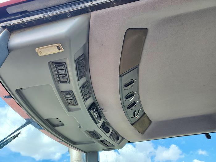 Used 1994 Case IH 7220 Tractor