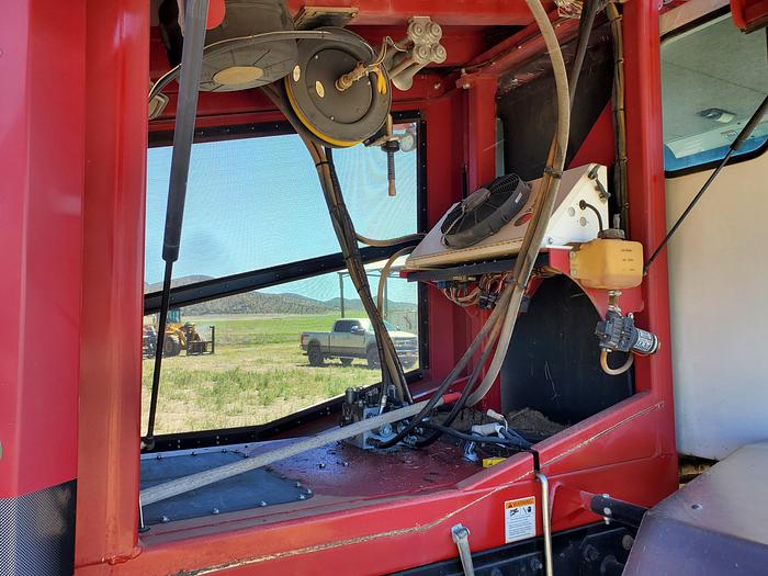 Used 2015 Stinger 6500 Bale Stacker