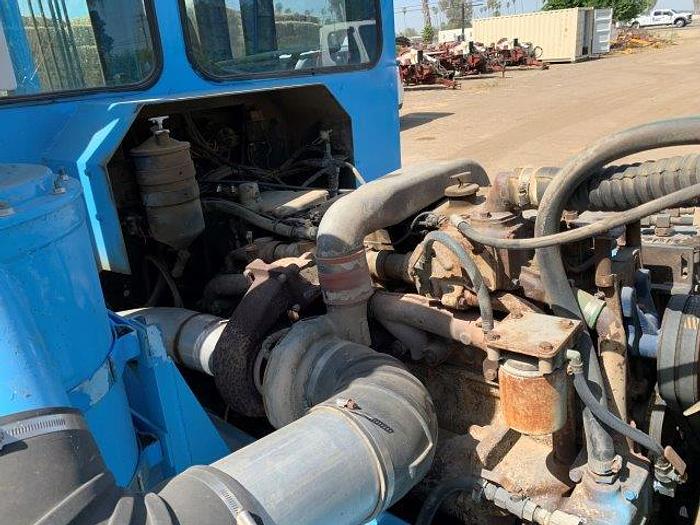 Used 1980 Hay Hog Hay Squeeze