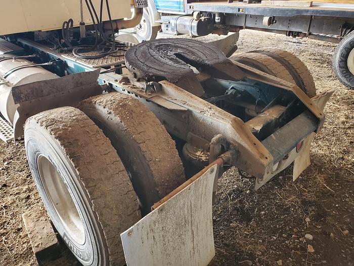 Used 1995 Kenworth W900 Truck w/ Single Axle