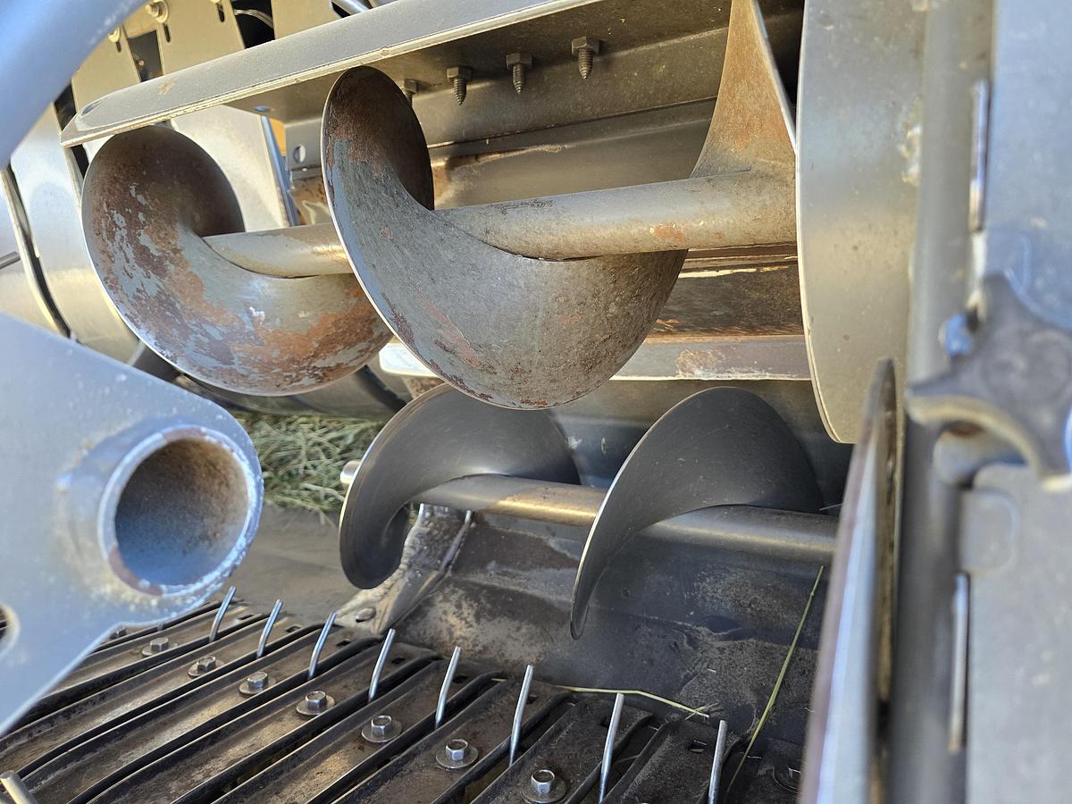 Used 2008 Massey Ferguson 2170 Baler